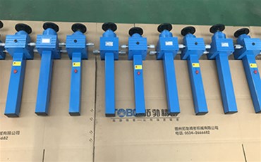 絲桿升降機調整間隙的有效辦法